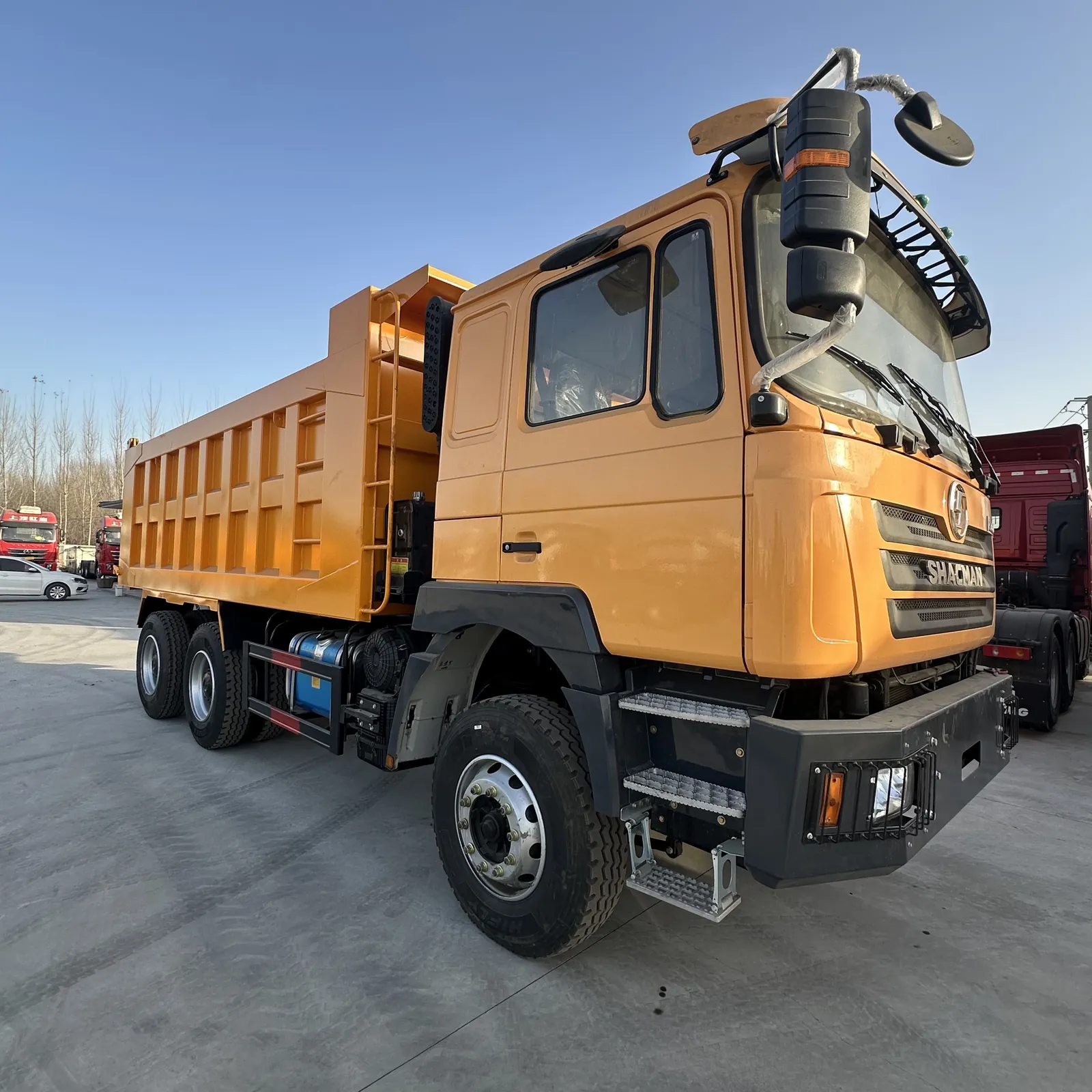 Used Shacman F3000 6x4 dump truck, exterior view